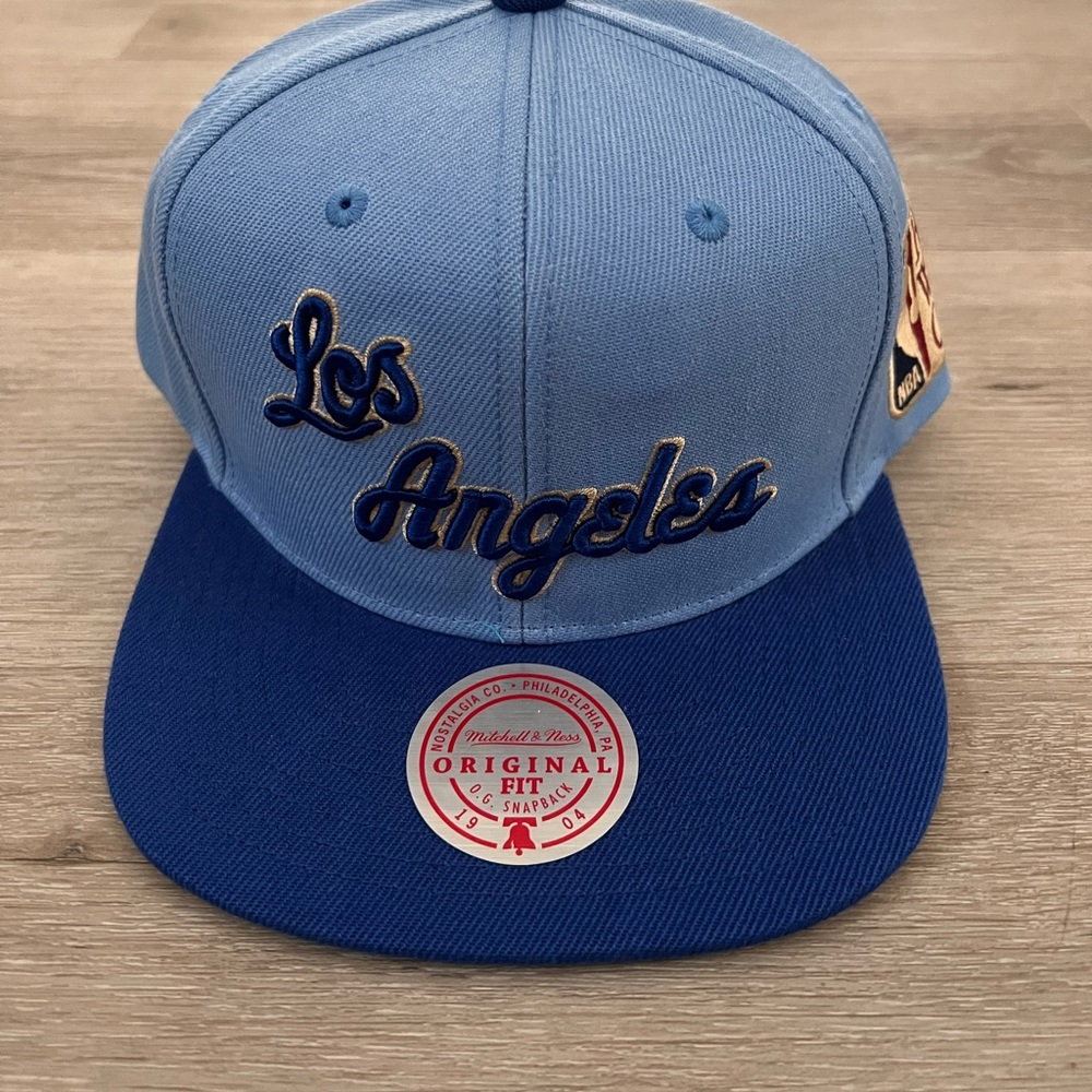 Mitchell & Ness Snapback LAKERS $25